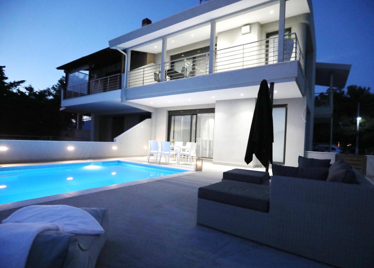Heaven Horizon Villa Kariani Exterior foto