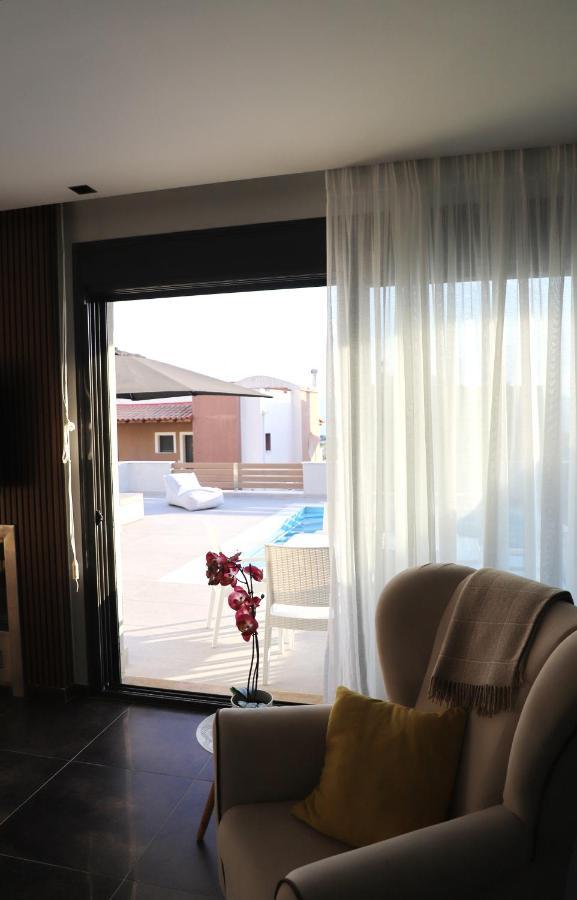 Heaven Horizon Villa Kariani Exterior foto